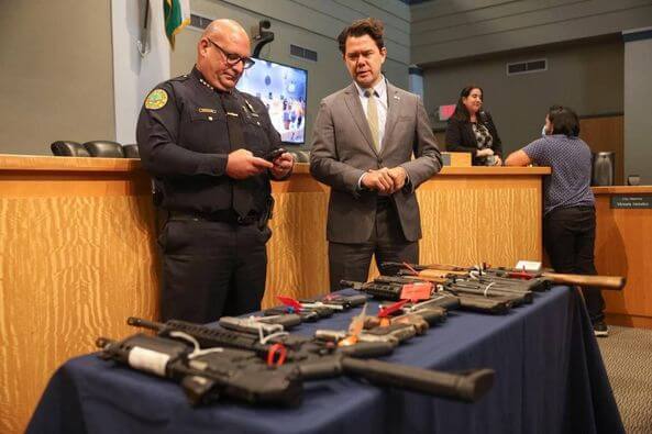Miami Police Send Guns to Irpin Colleagues